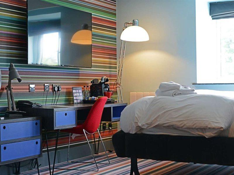 Village Hotel Ковентрі Екстер'єр фото