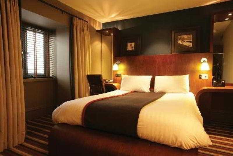 Village Hotel Ковентрі Екстер'єр фото