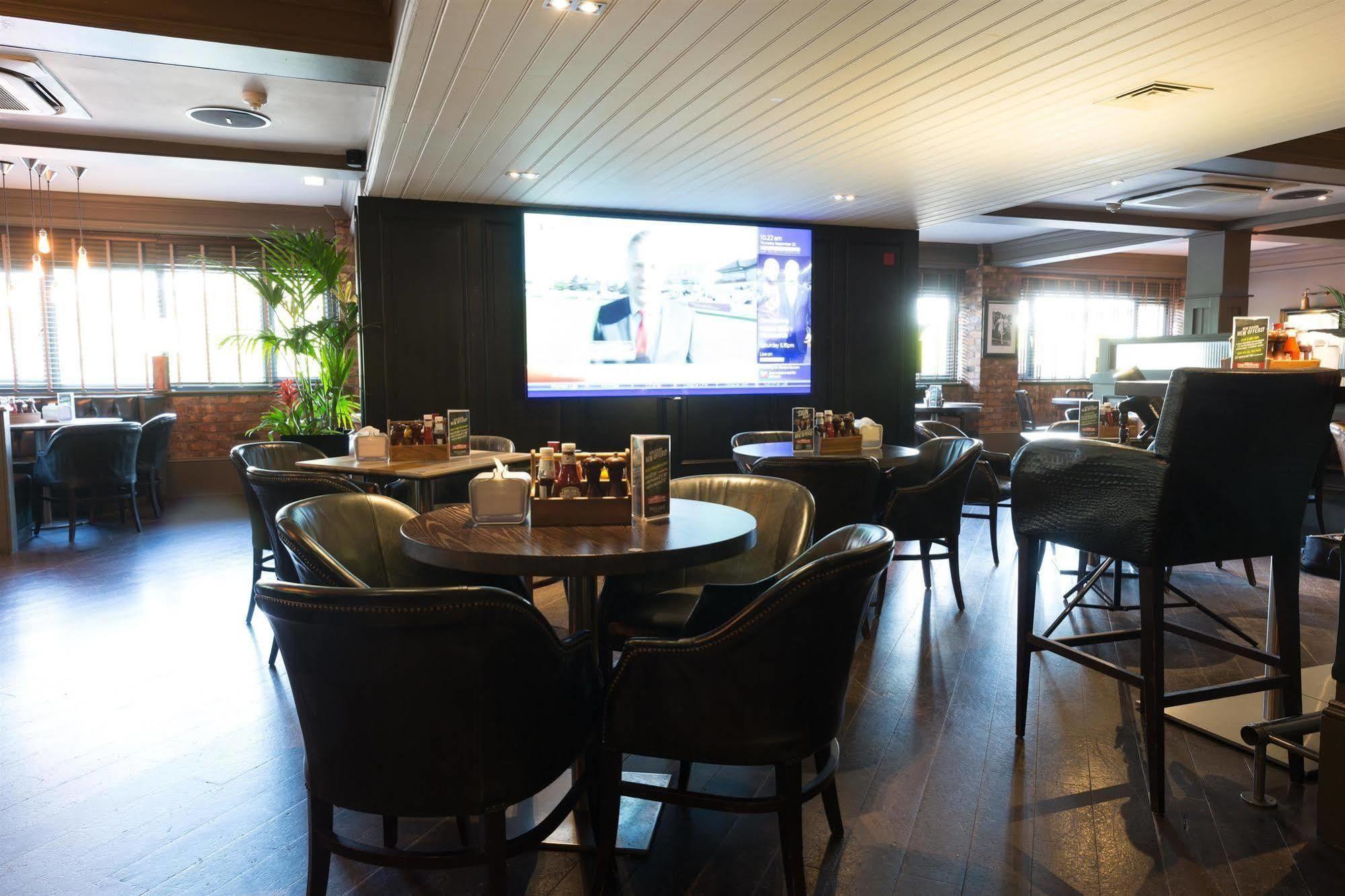 Village Hotel Ковентрі Екстер'єр фото
